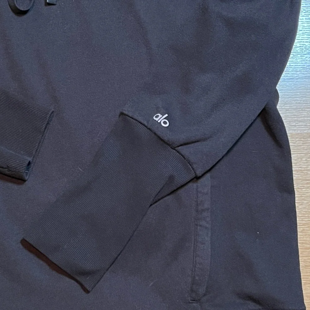 Alo Yoga Frost Hoodie Women S Black Sherpa Lined Sweatshirt Thumbhole Pullover